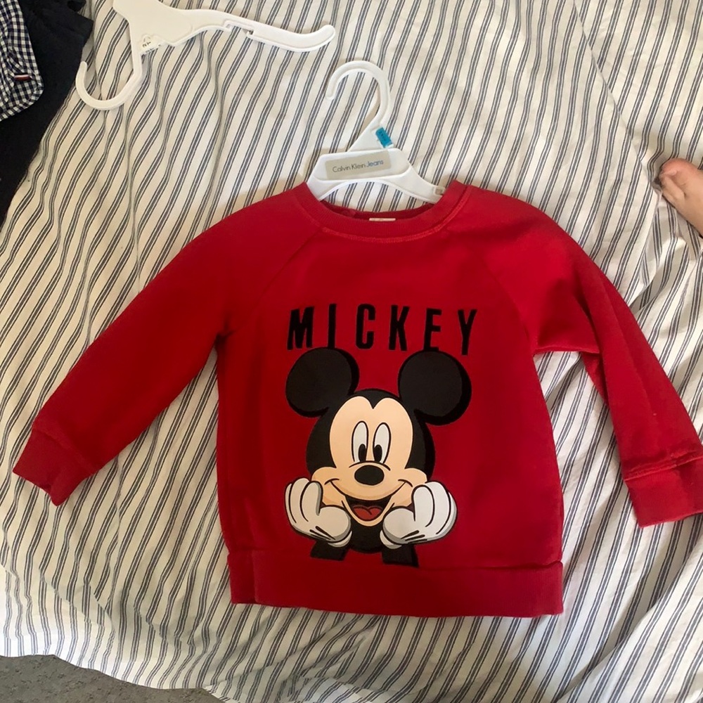 Mickey sweater